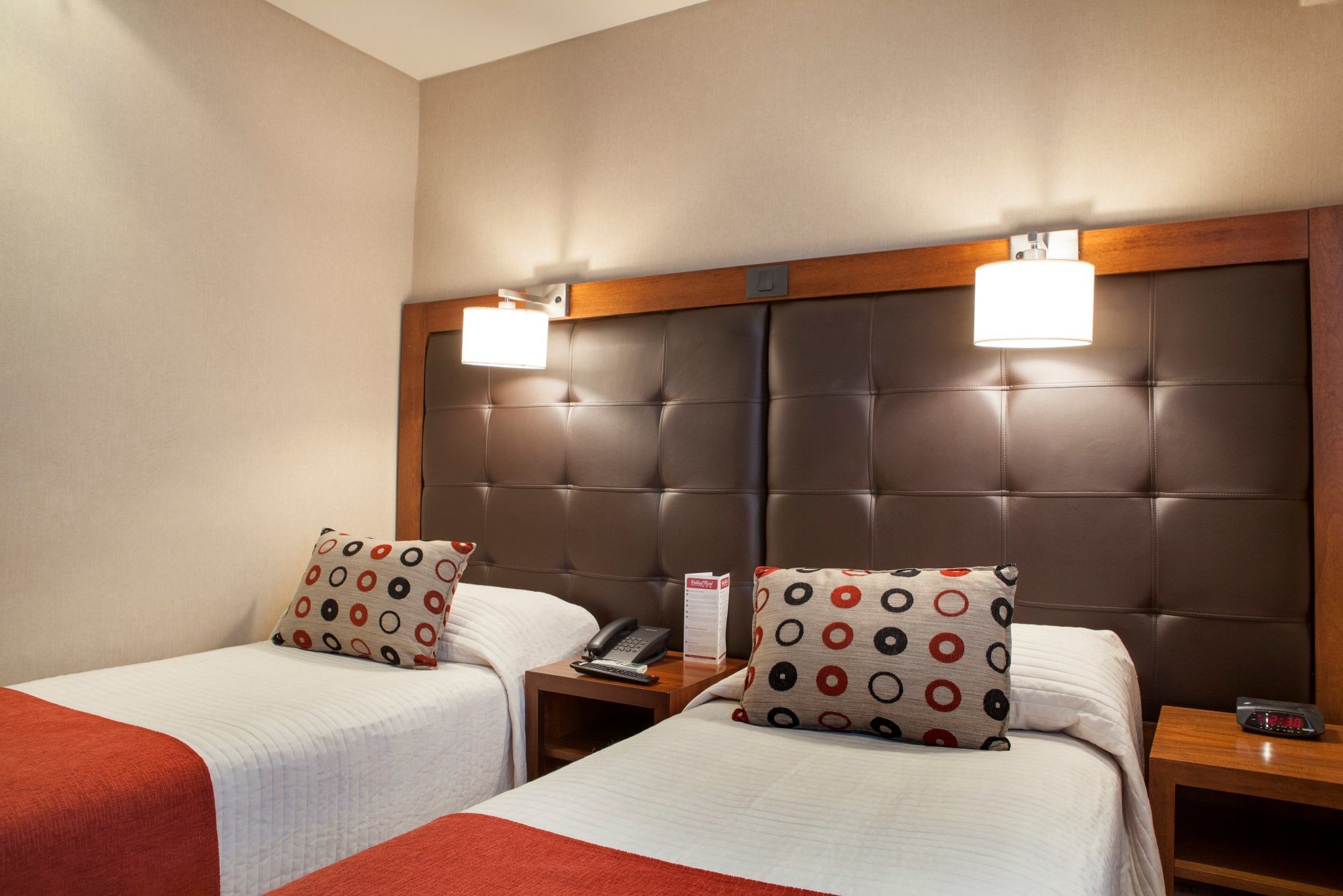 Hotel Waldorf Buenos Aires Exterior photo